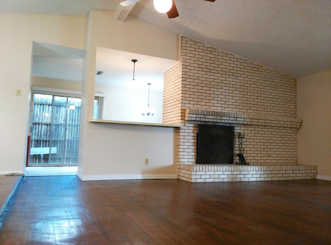 2145 Village Crest Drive , Garland, TX, 75044 | 20680176 | Realty Texas LLC