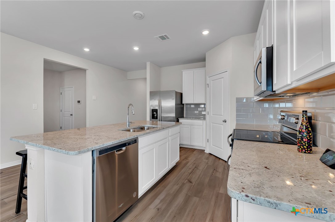 212 Panico Road , Hutto, TX, 78634 | 551451 | Realty Texas LLC
