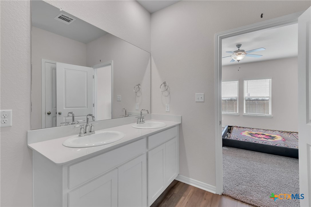 212 Panico Road , Hutto, TX, 78634 | 551451 | Realty Texas LLC