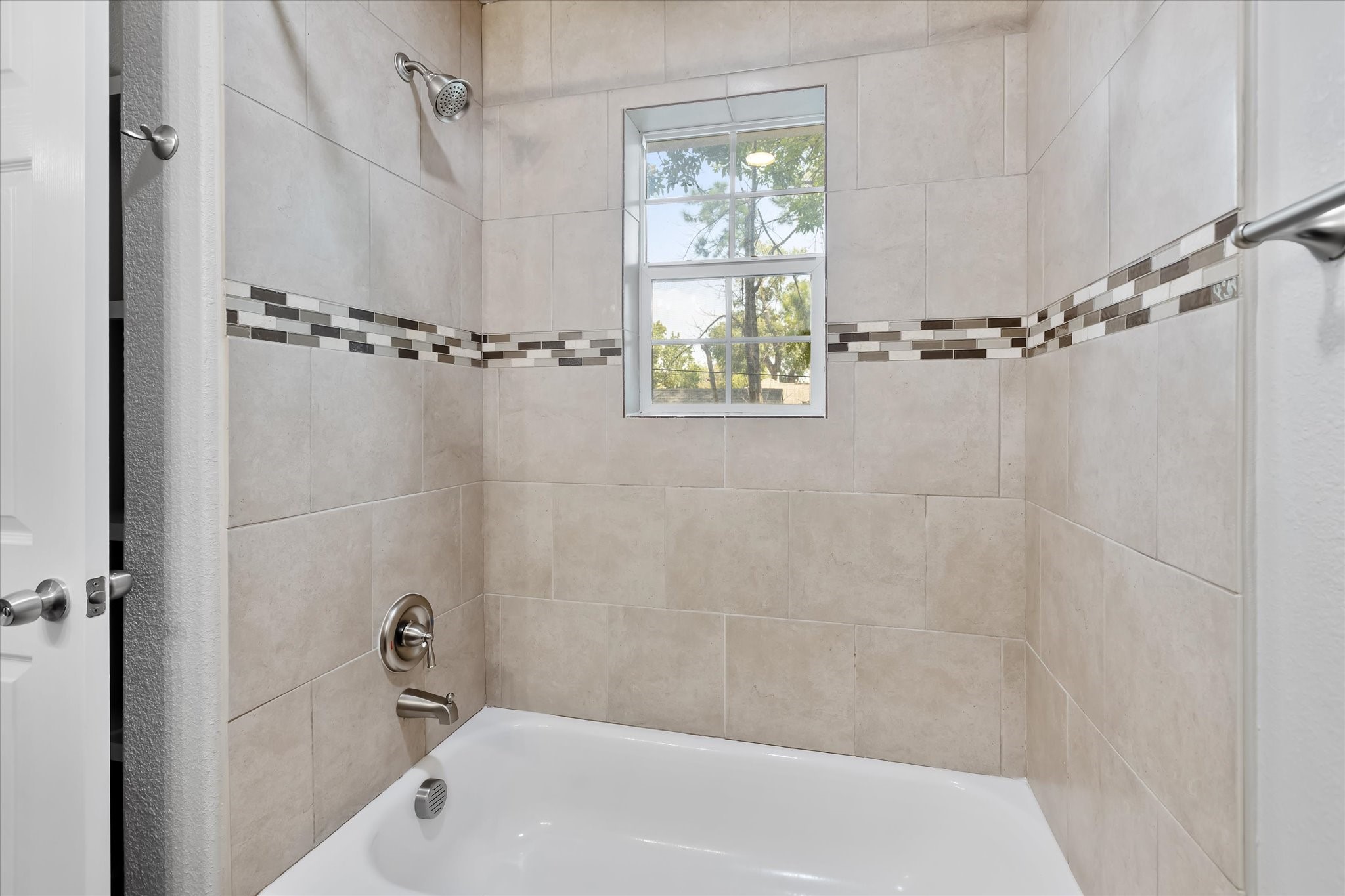 1110 W Patton Street , Houston, TX, 77009 | 15786670 | Realty Texas LLC