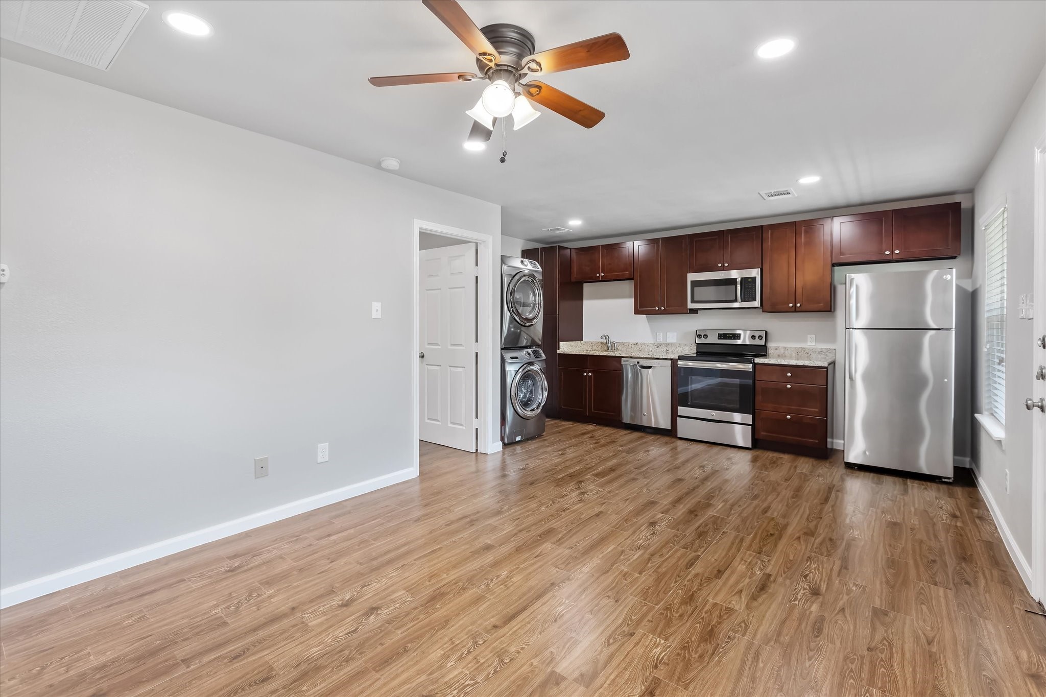 1110 W Patton Street , Houston, TX, 77009 | 15786670 | Realty Texas LLC