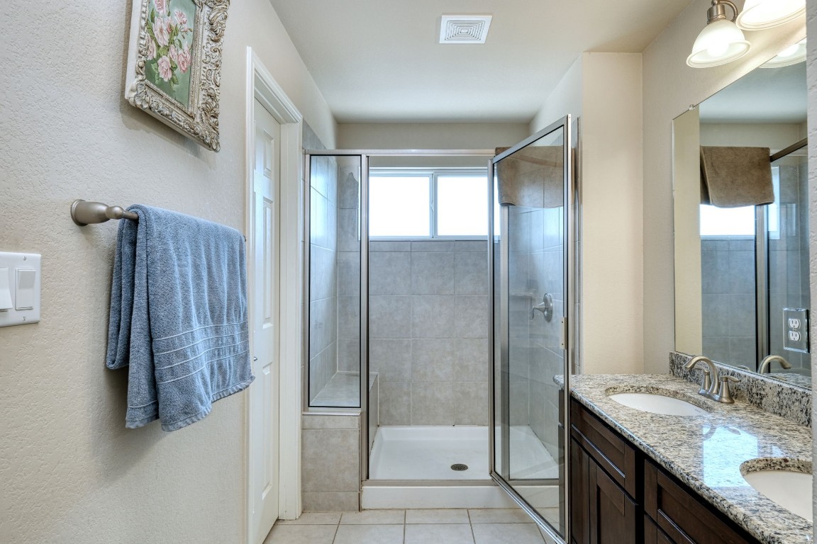 1916 Tramson Drive , Austin, TX, 78741 | 7798645 | Realty Texas LLC