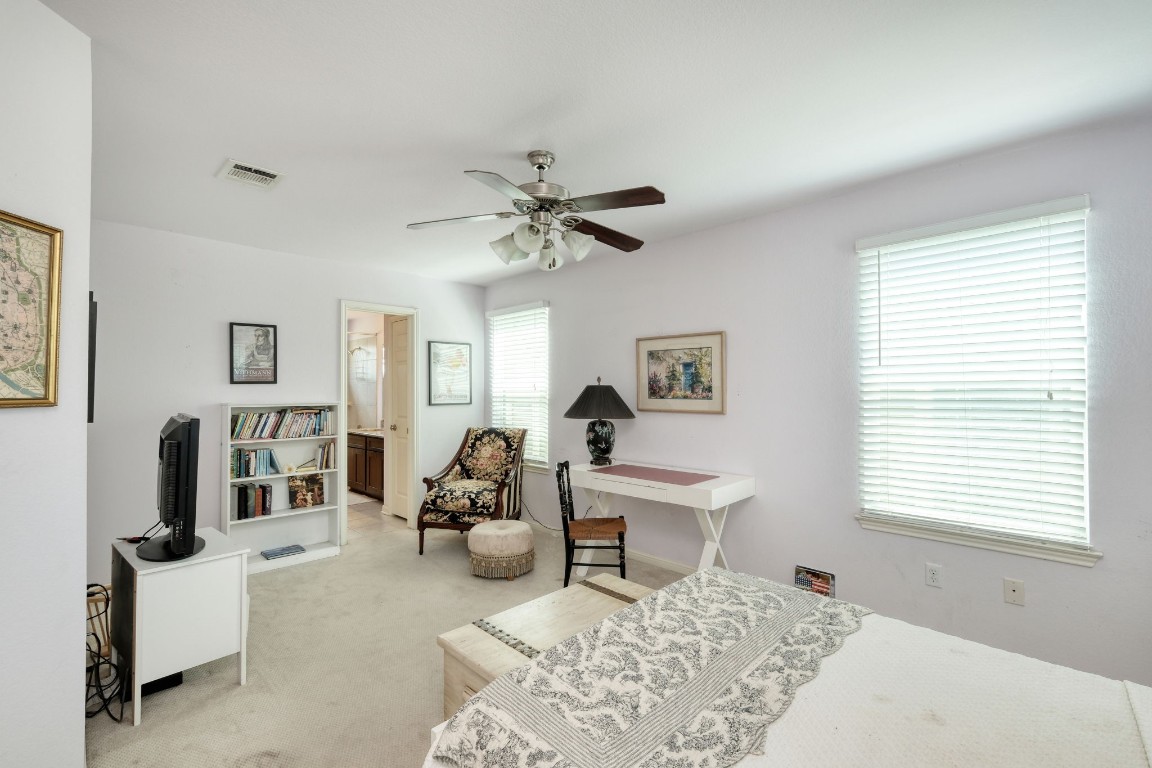 1916 Tramson Drive , Austin, TX, 78741 | 7798645 | Realty Texas LLC