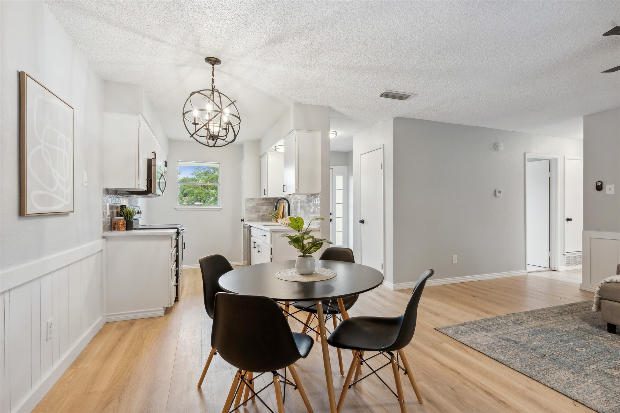 1018 Pleasant Valley Road , Garland, TX, 75040 | 20680096 | Realty Texas LLC