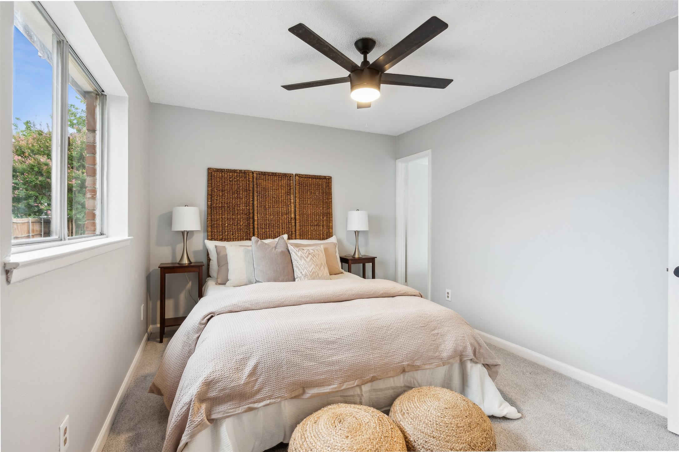 1018 Pleasant Valley Road , Garland, TX, 75040 | 20680096 | Realty Texas LLC