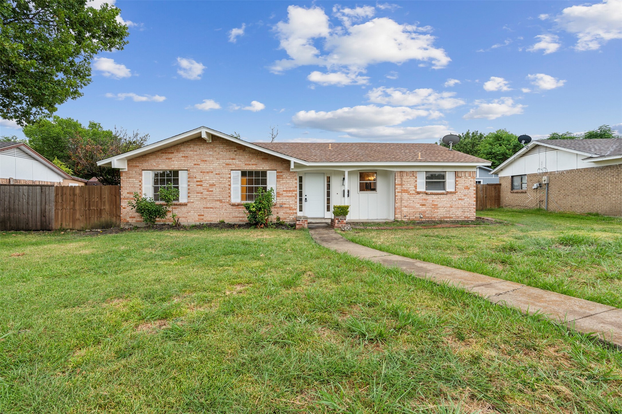 1018 Pleasant Valley Road , Garland, TX, 75040 | 20680096 | Realty Texas LLC