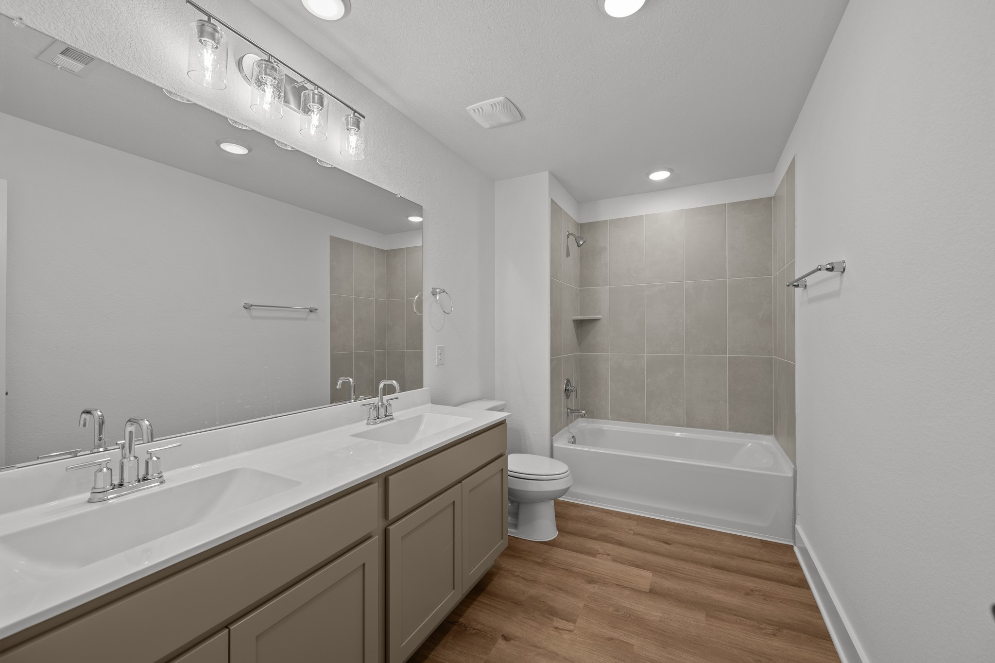 1602 Red Oak Drive , Rosenberg, TX, 77471 | 69629290 | Realty Texas LLC