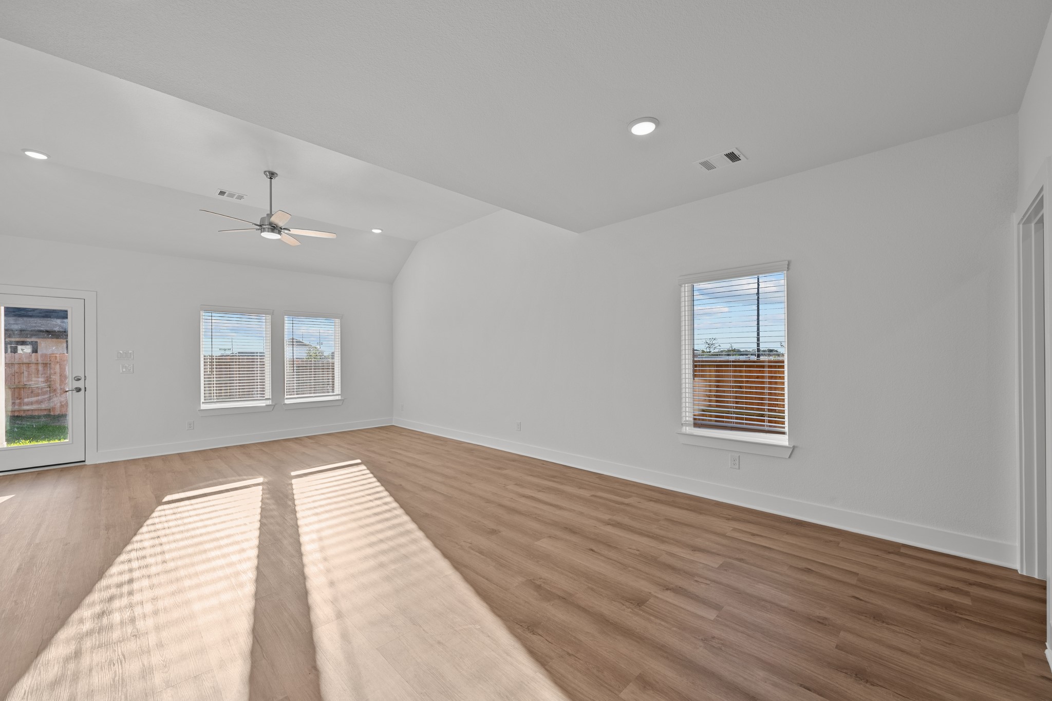 1602 Red Oak Drive , Rosenberg, TX, 77471 | 69629290 | Realty Texas LLC
