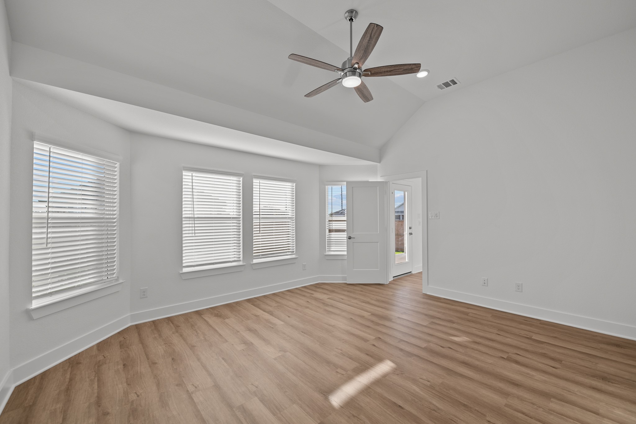 1602 Red Oak Drive , Rosenberg, TX, 77471 | 69629290 | Realty Texas LLC