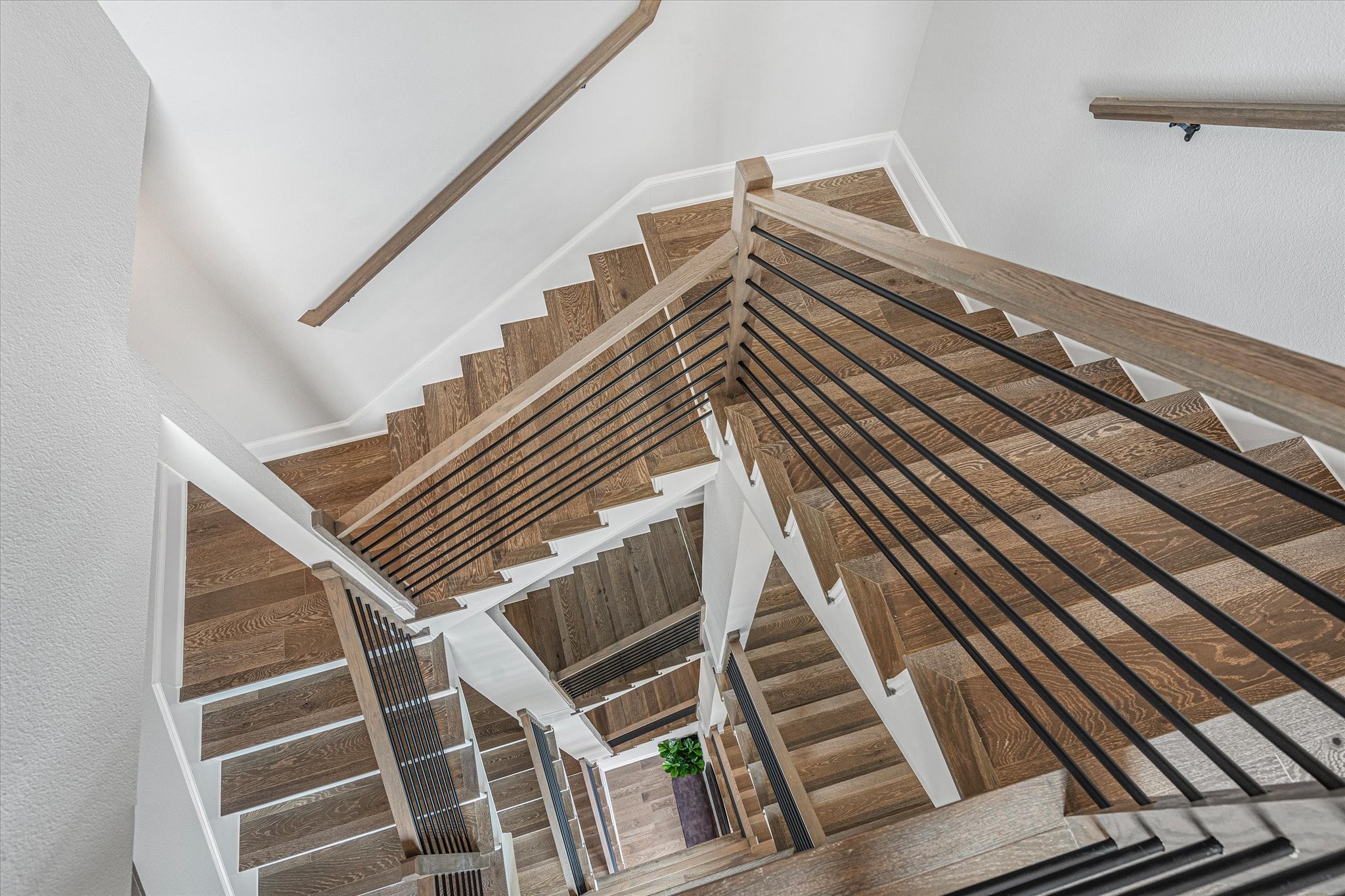 4126 beltline Road , Addison, TX, 75001 | 20683396 | Realty Texas LLC