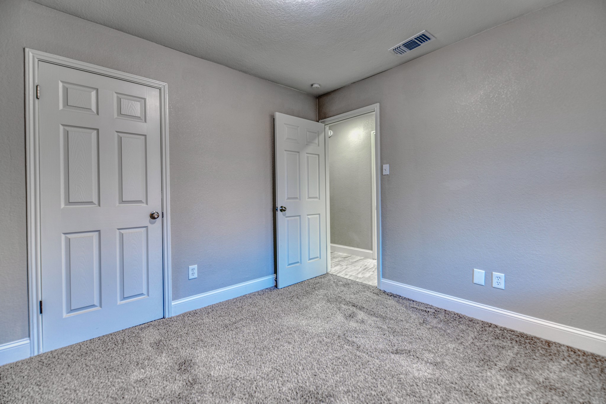 2612 Red River Street , Mesquite, TX, 75150 | 20683595 | Realty Texas LLC