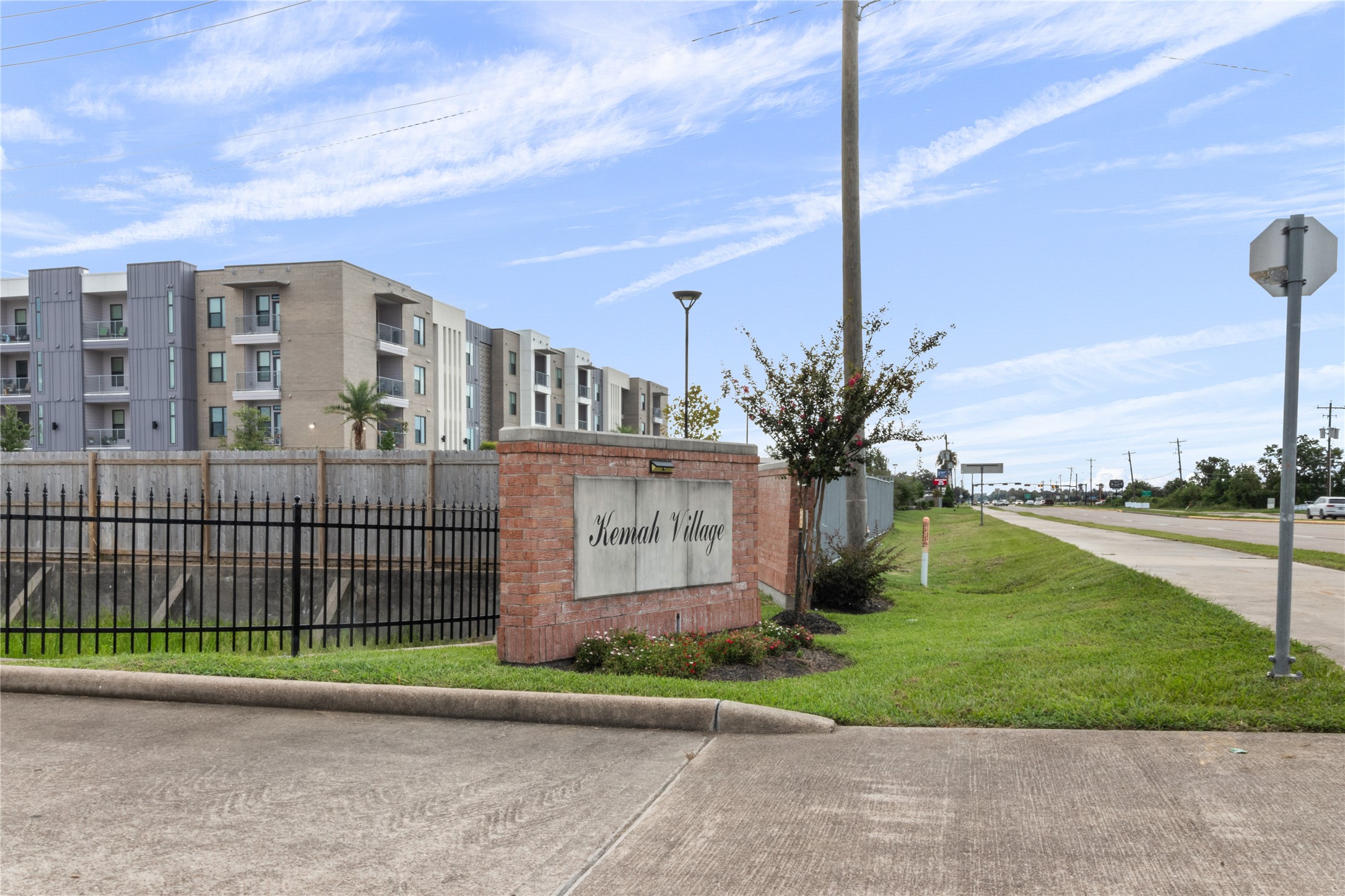 2227 Kemah Village Drive , Kemah, TX, 77565 | 16695495 | Realty Texas LLC