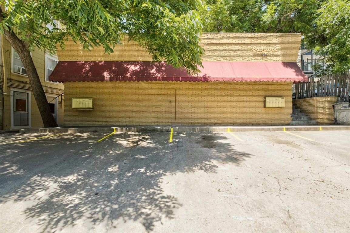 2802 Whitis Avenue , Austin, TX, 78705 | 5251498 | Realty Texas LLC