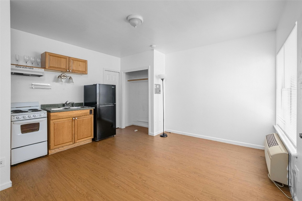 2802 Whitis Avenue , Austin, TX, 78705 | 5251498 | Realty Texas LLC