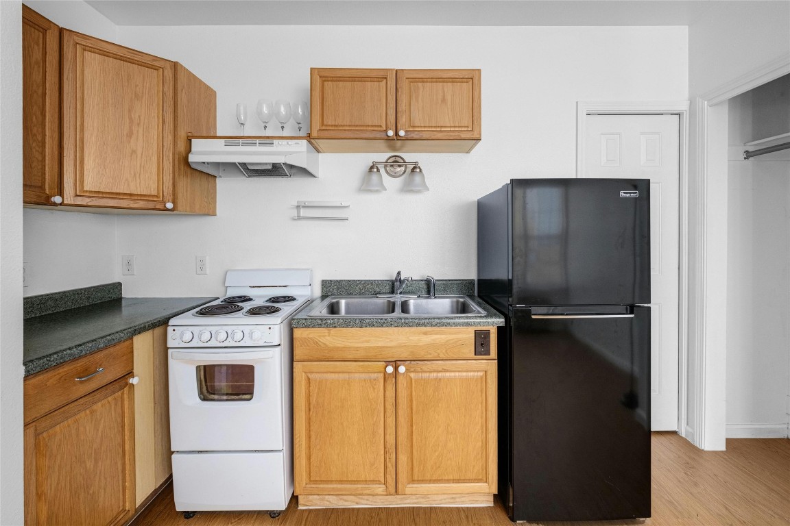 2802 Whitis Avenue , Austin, TX, 78705 | 5251498 | Realty Texas LLC