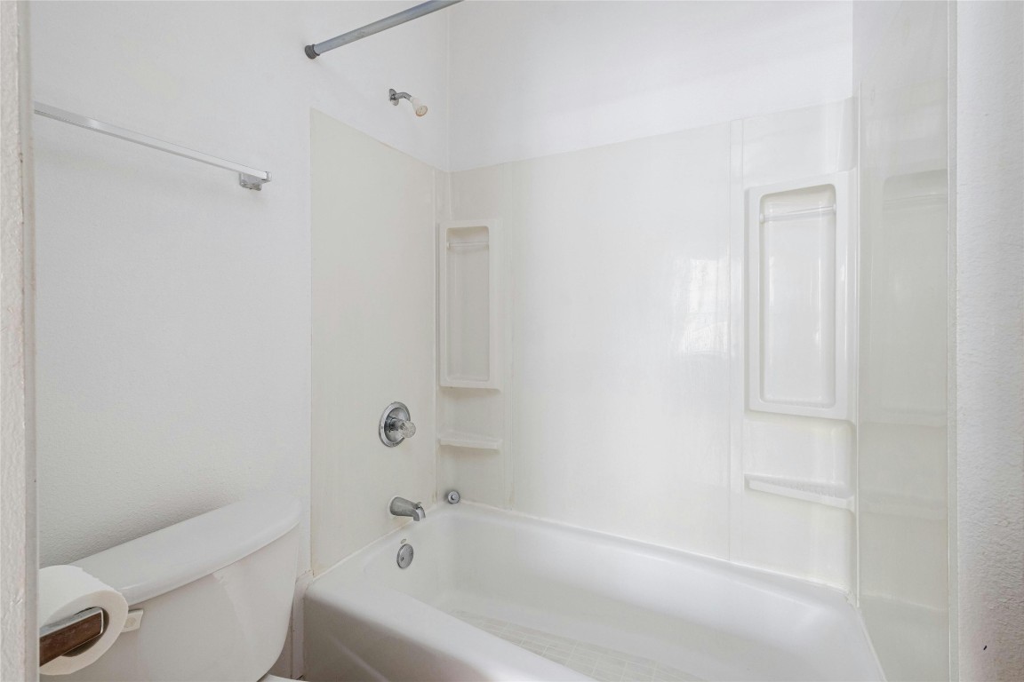 2802 Whitis Avenue , Austin, TX, 78705 | 5251498 | Realty Texas LLC