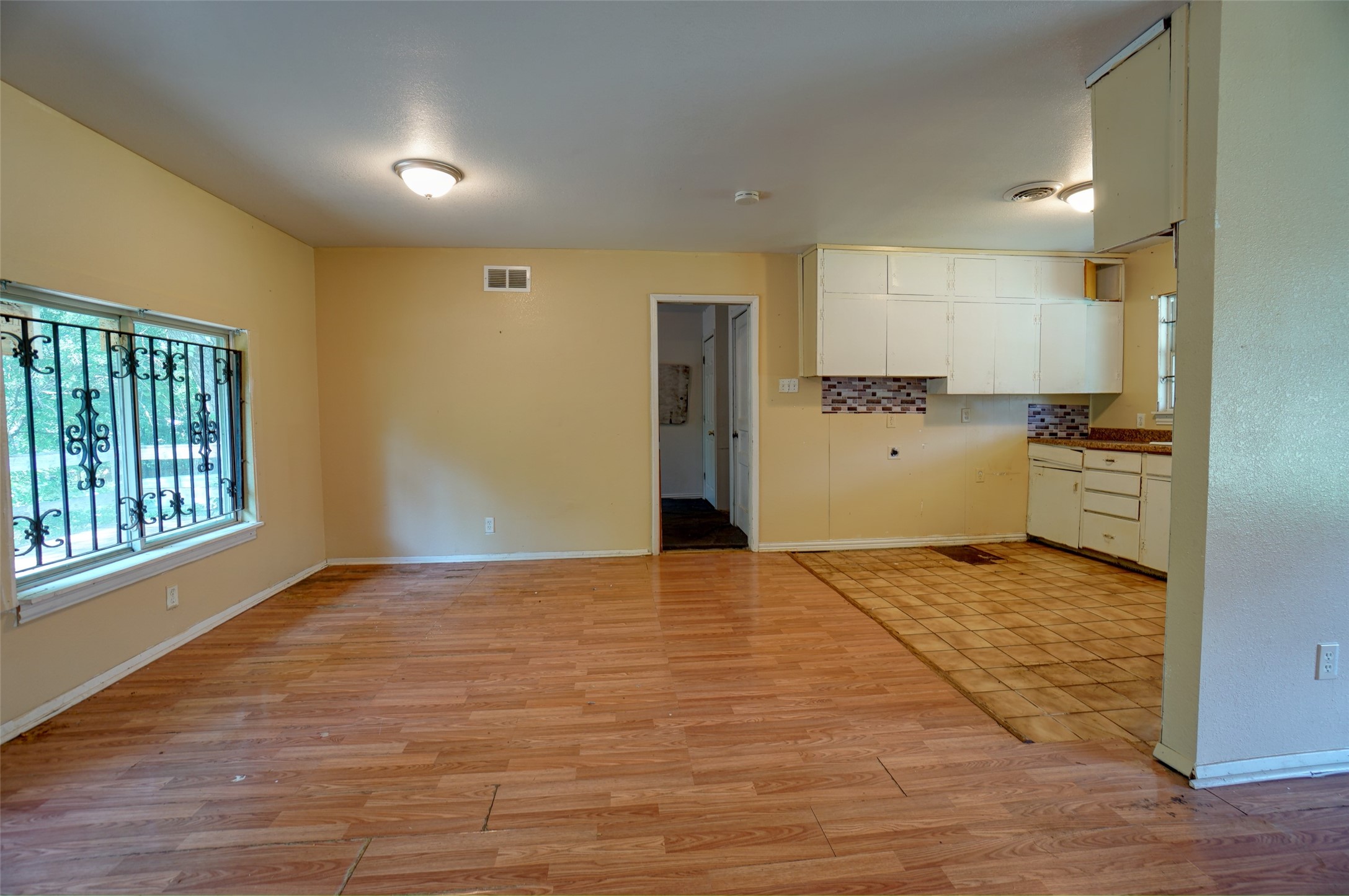 2859 56th Street , Dallas, TX, 75241 | 20685266 | Realty Texas LLC