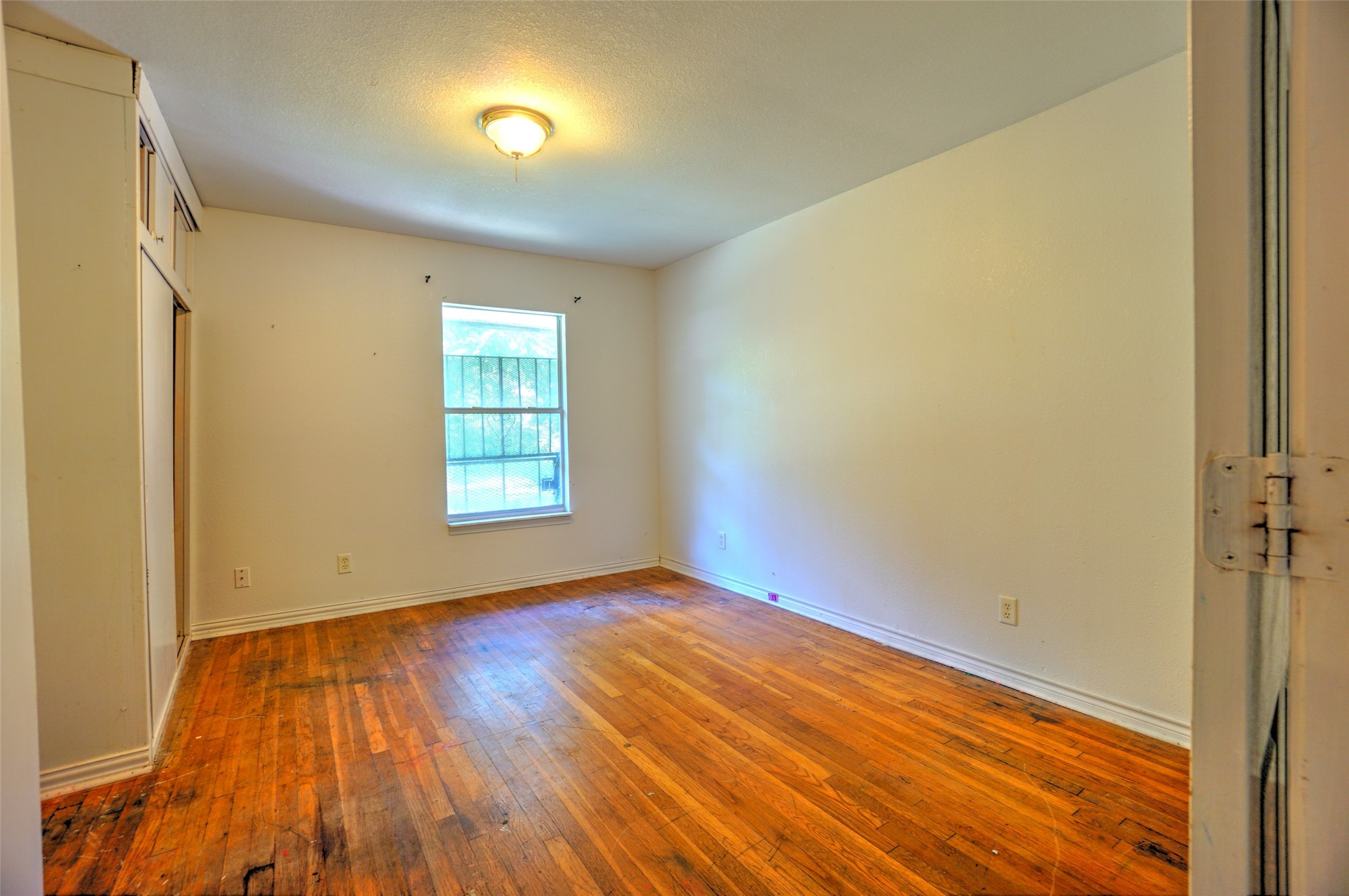 2859 56th Street , Dallas, TX, 75241 | 20685266 | Realty Texas LLC
