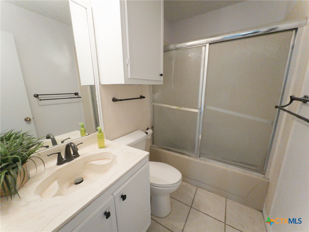 2631 Rolling Oaks , San Marcos, TX, 78666 | 552059 | Realty Texas LLC