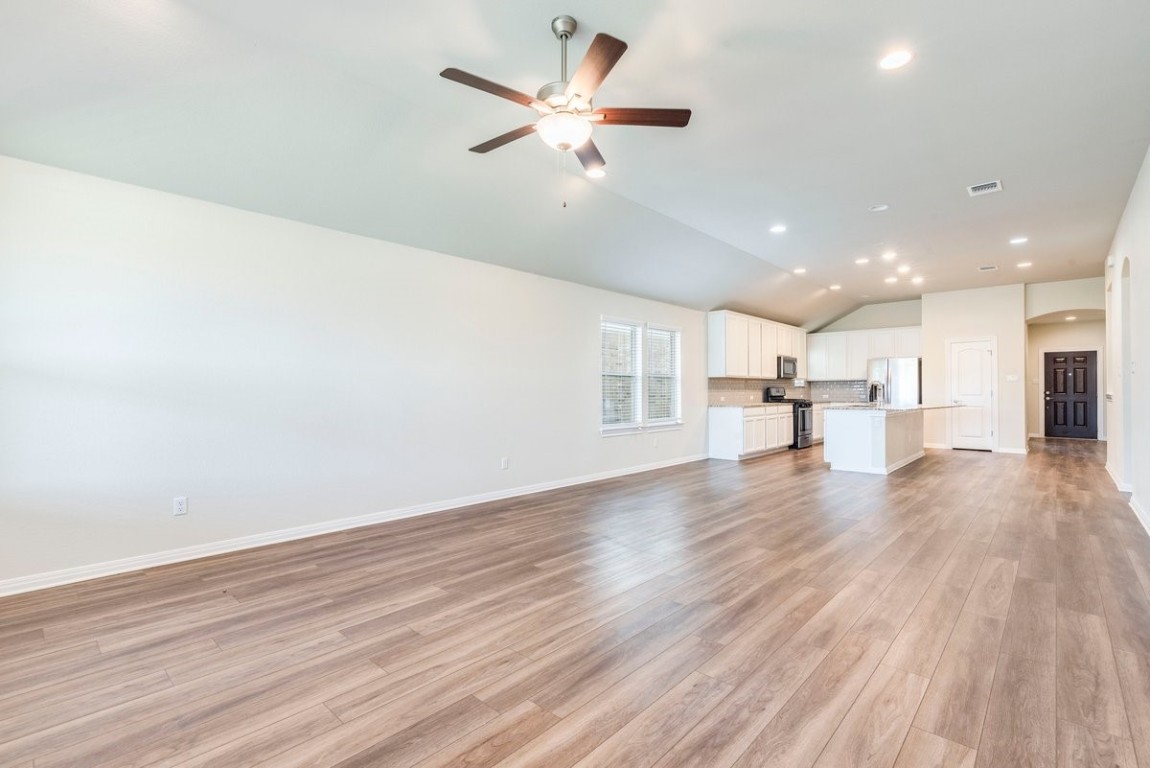 18202 Agrarian Trail , Pflugerville, TX, 78660 | 2583911 | Realty Texas LLC