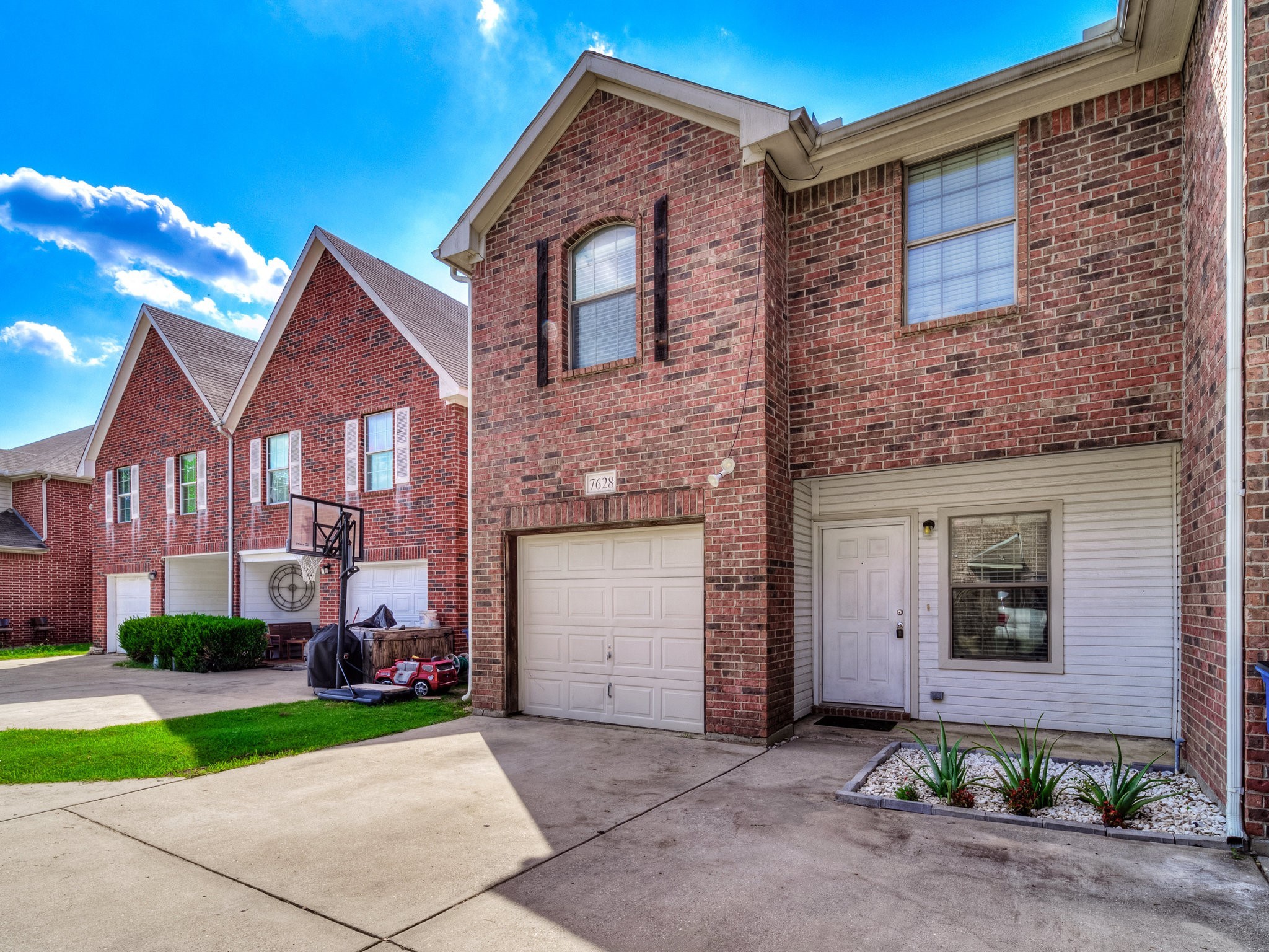 7628 Anson Circle , Dallas, TX, 75235 | 20682857 | Realty Texas LLC