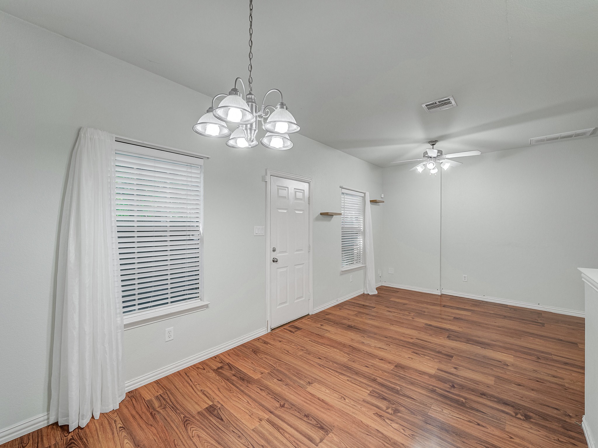 7628 Anson Circle , Dallas, TX, 75235 | 20682857 | Realty Texas LLC