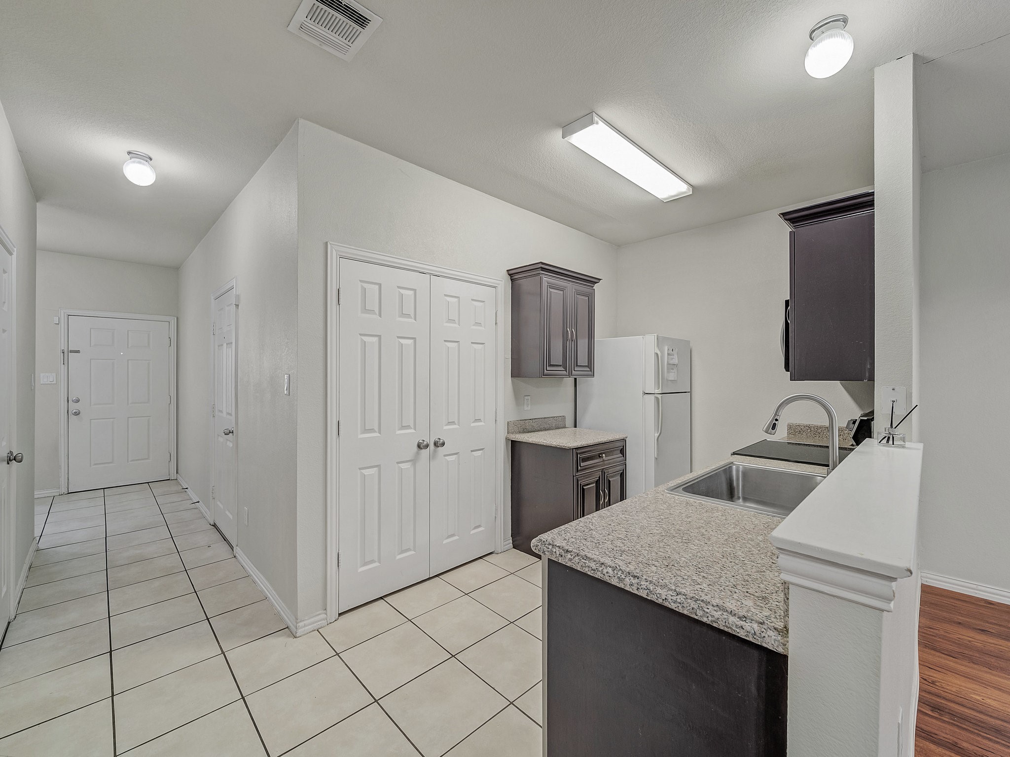 7628 Anson Circle , Dallas, TX, 75235 | 20682857 | Realty Texas LLC