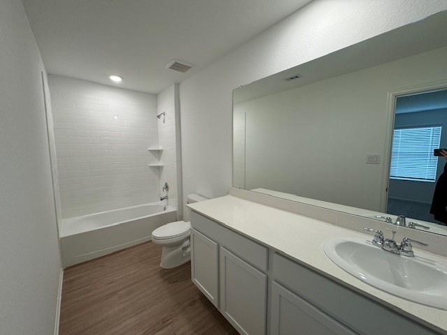 2222 Hyde Acres Street , League City, TX, 77573 | 89360310 | Realty Texas LLC