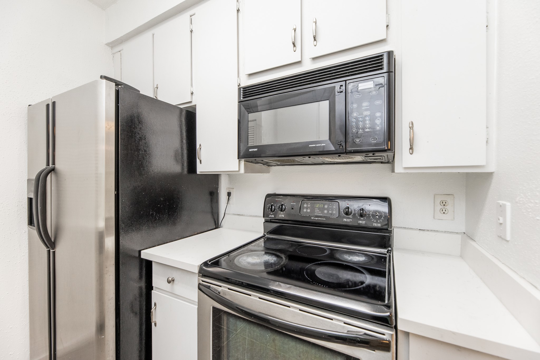 10047 Westpark Drive 57 , Houston, TX, 77042 | 76644388 | Realty Texas LLC