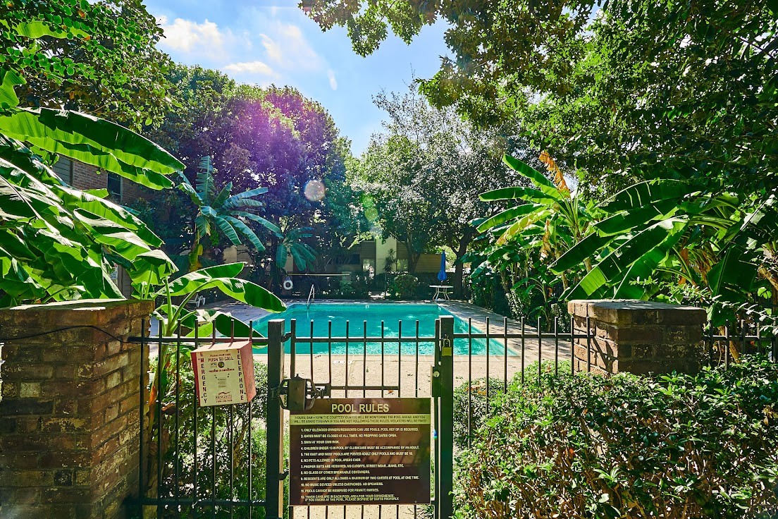 10047 Westpark Drive 57 , Houston, TX, 77042 | 76644388 | Realty Texas LLC