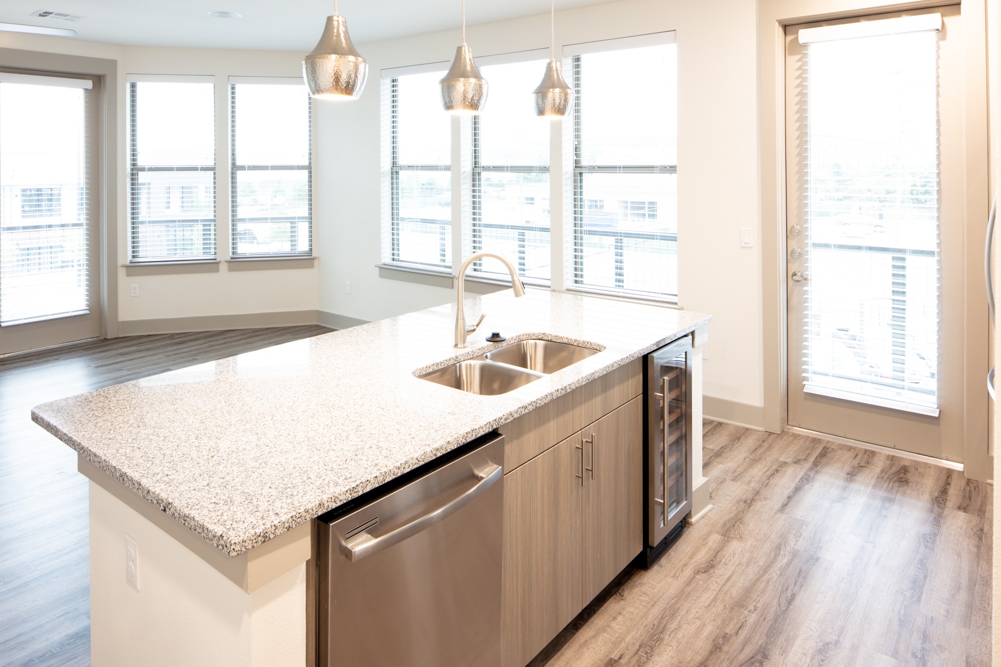 707 Seale Street 207 , Dallas, TX, 75208 | 20689263 | Realty Texas LLC