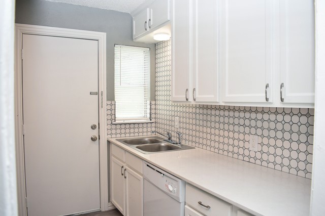 518 Sandra Drive , Irving, TX, 75060 | 20691790 | Realty Texas LLC
