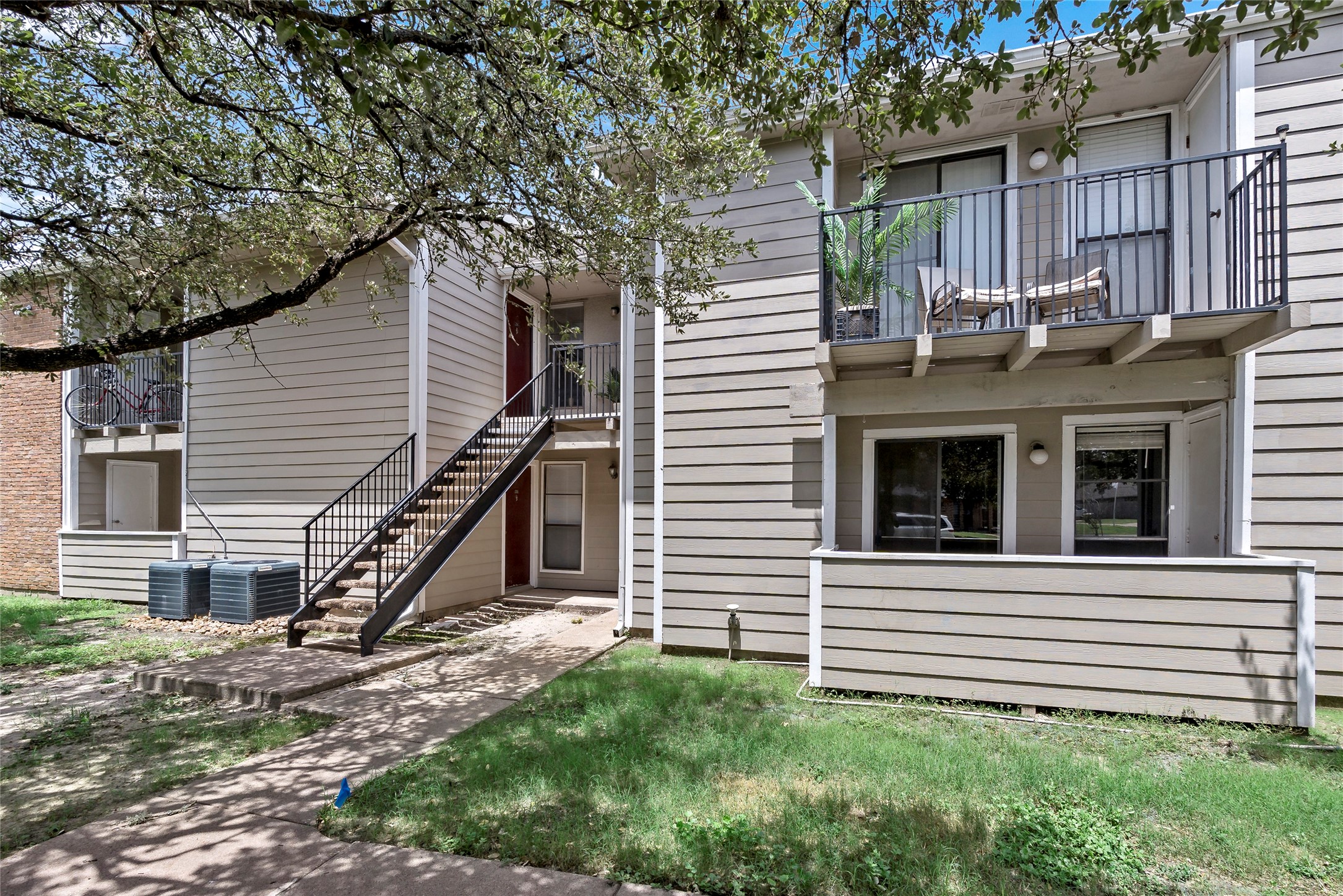 1901 Holleman Drive W 215 , College Station, TX, 77840 | 13484223 | Realty Texas LLC
