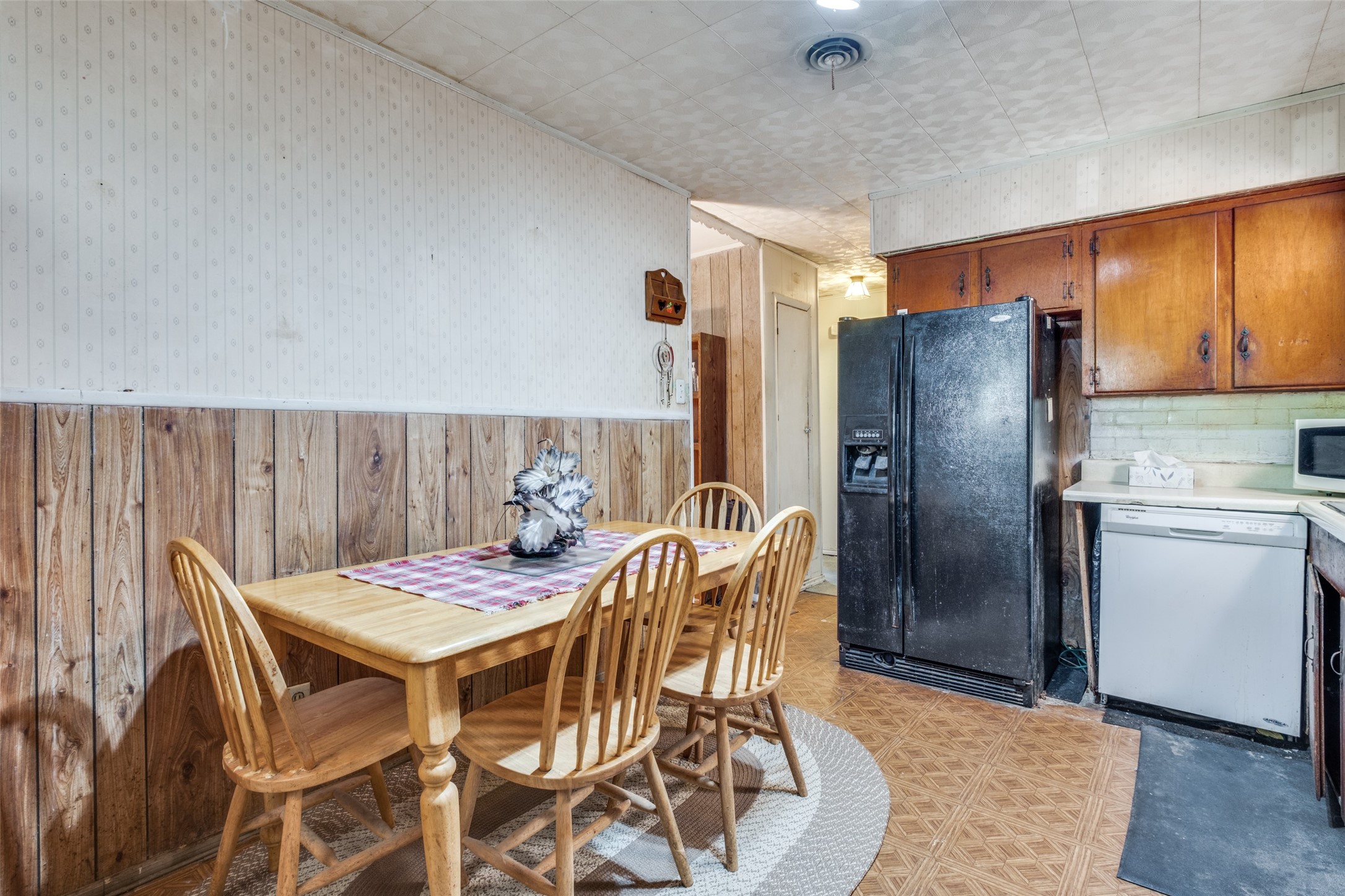 2027 Mount Pleasant Drive , Mesquite, TX, 75149 | 20692287 | Realty Texas LLC