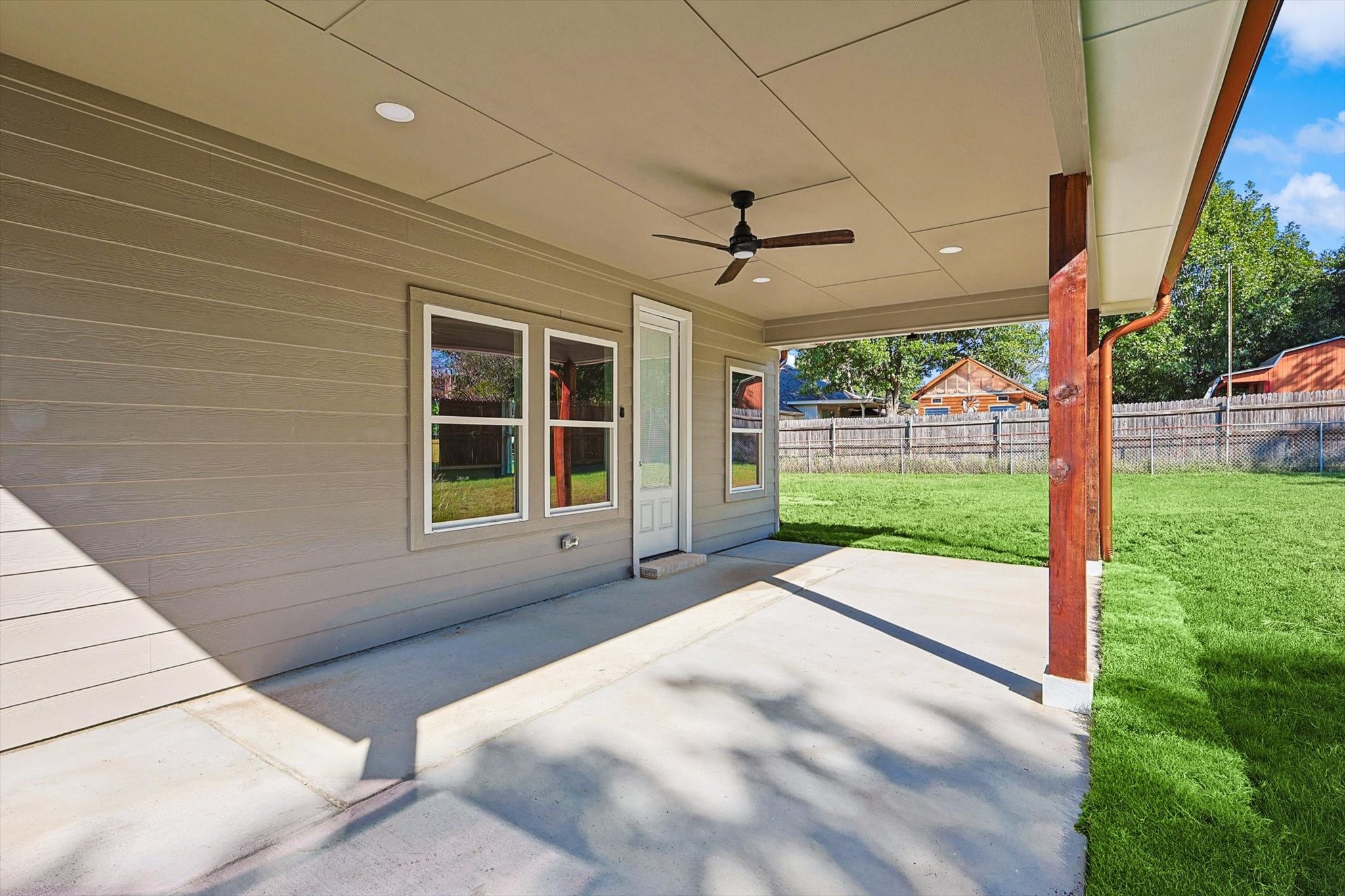 104 Creekview Drive W , Red Oak, TX, 75154 | 20692764 | Realty Texas LLC