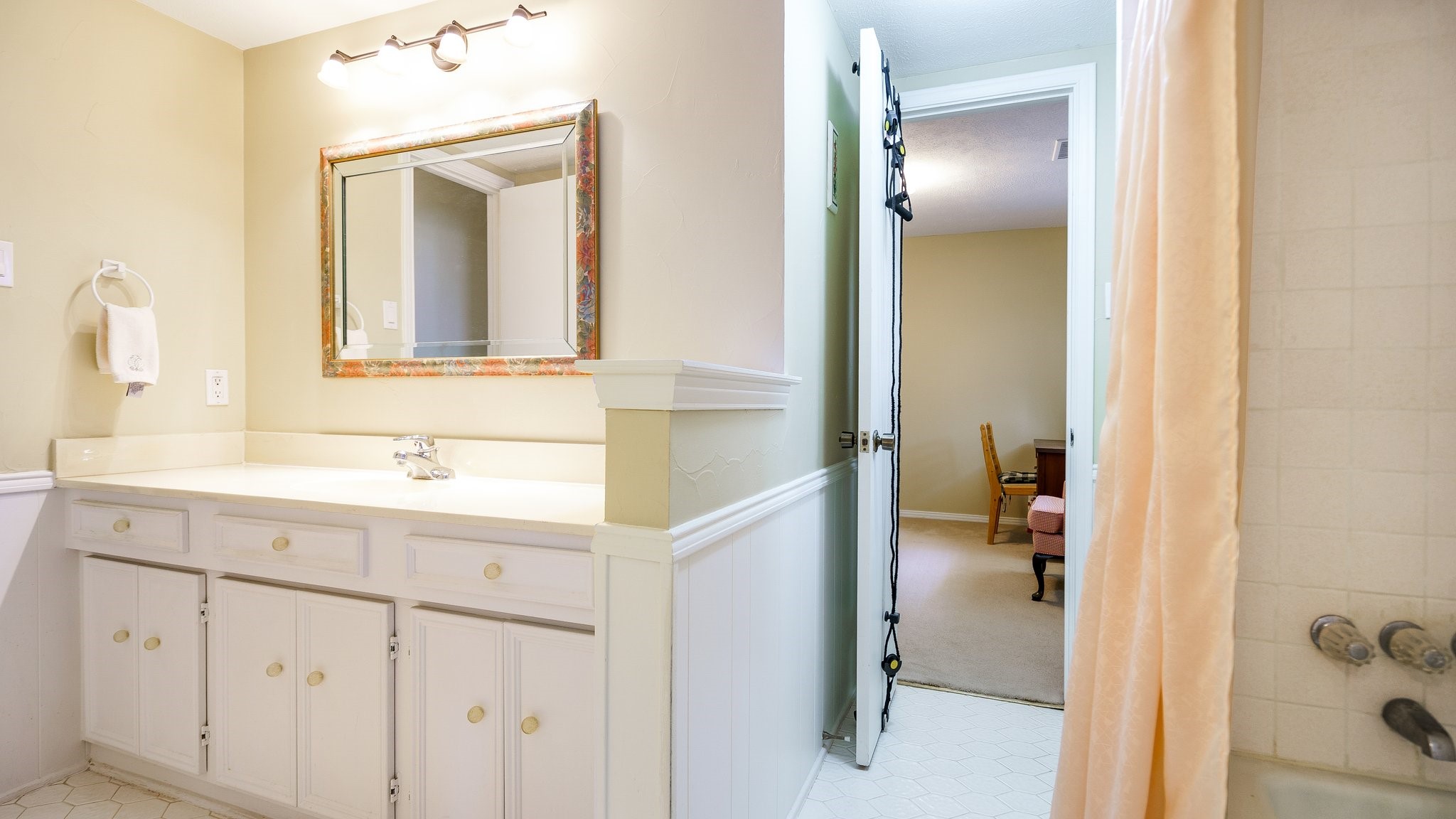 621 Stillmeadow Drive , Richardson, TX, 75081 | 20689146 | Realty Texas LLC