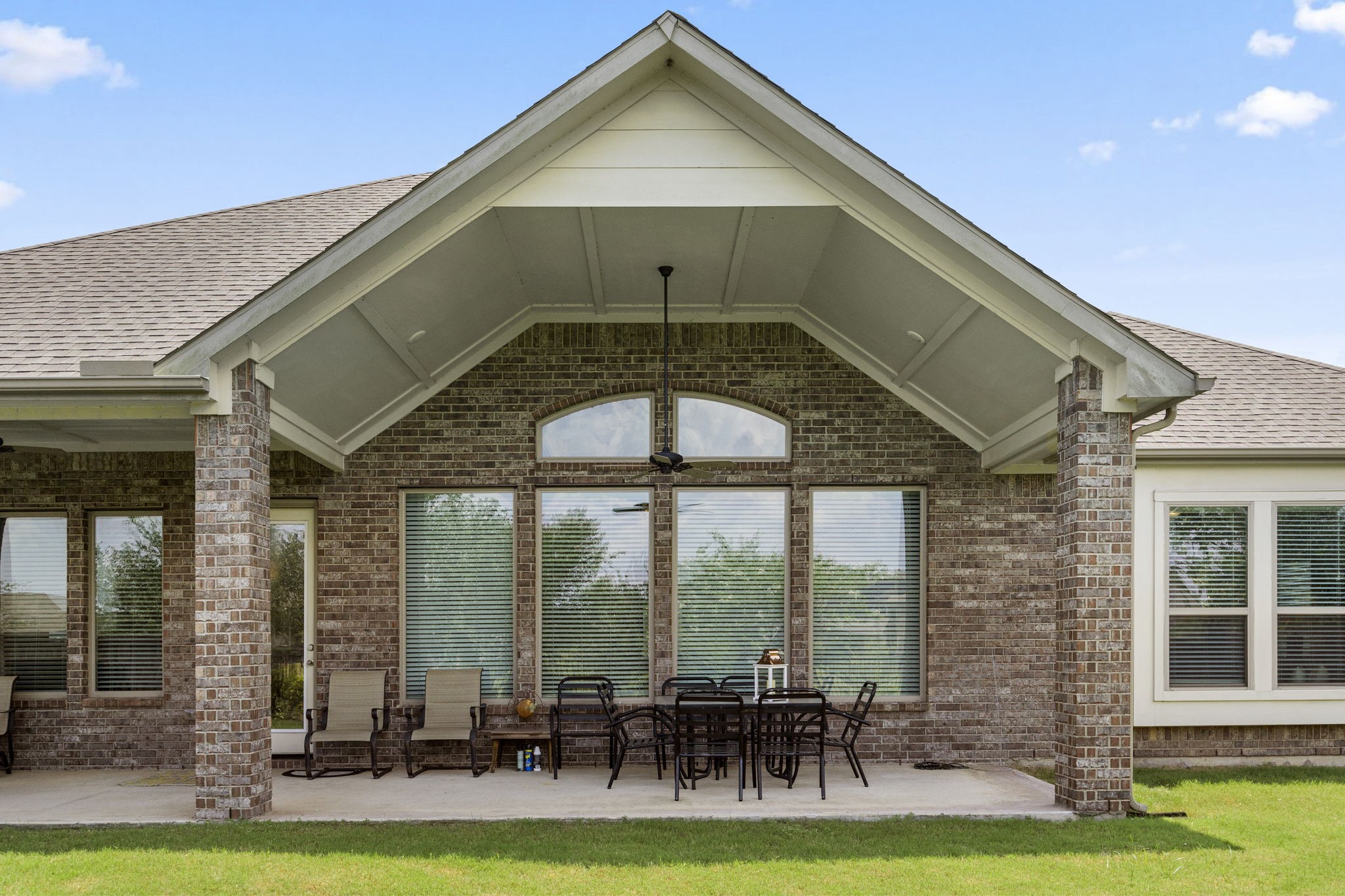 1819 Saxon Bend Trail , Richmond, TX, 77469 | 73136328 | Realty Texas LLC