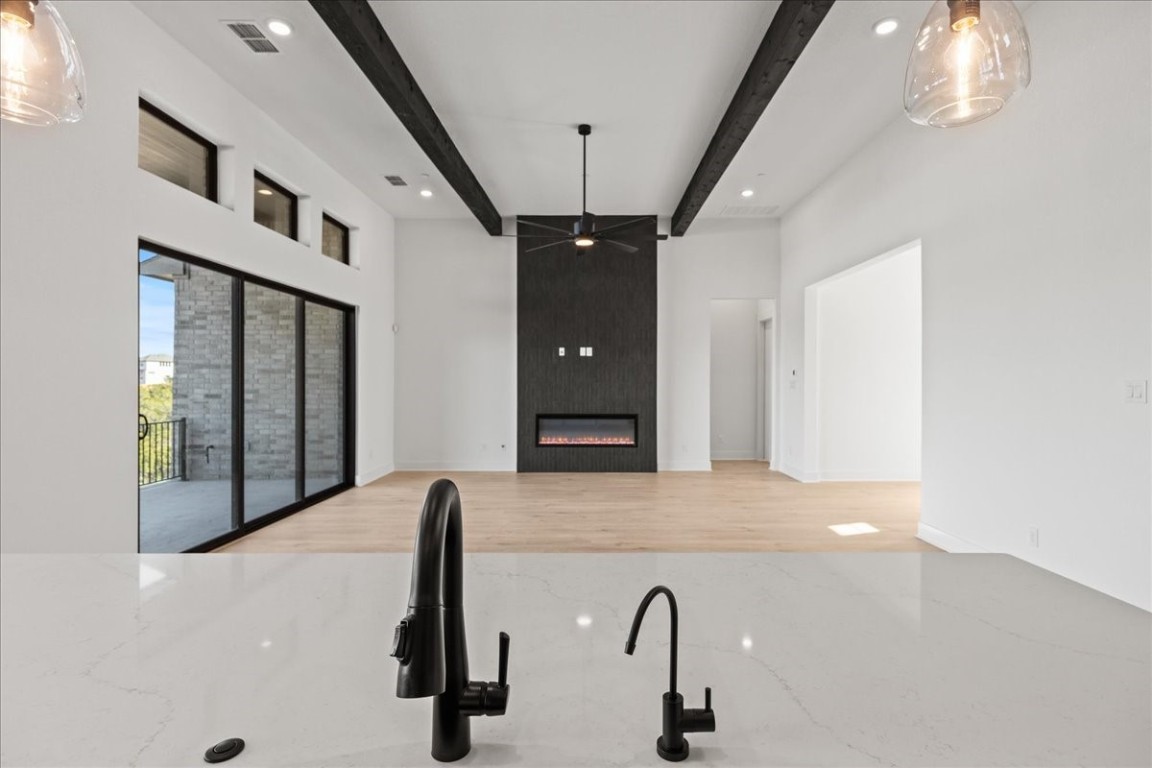 19112 Hopper Lane , Austin, TX, 78738 | 1610828 | Realty Texas LLC