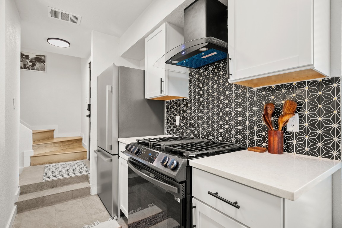 7001 Woodhue Drive A , Austin, TX, 78745 | 8966125 | Realty Texas LLC