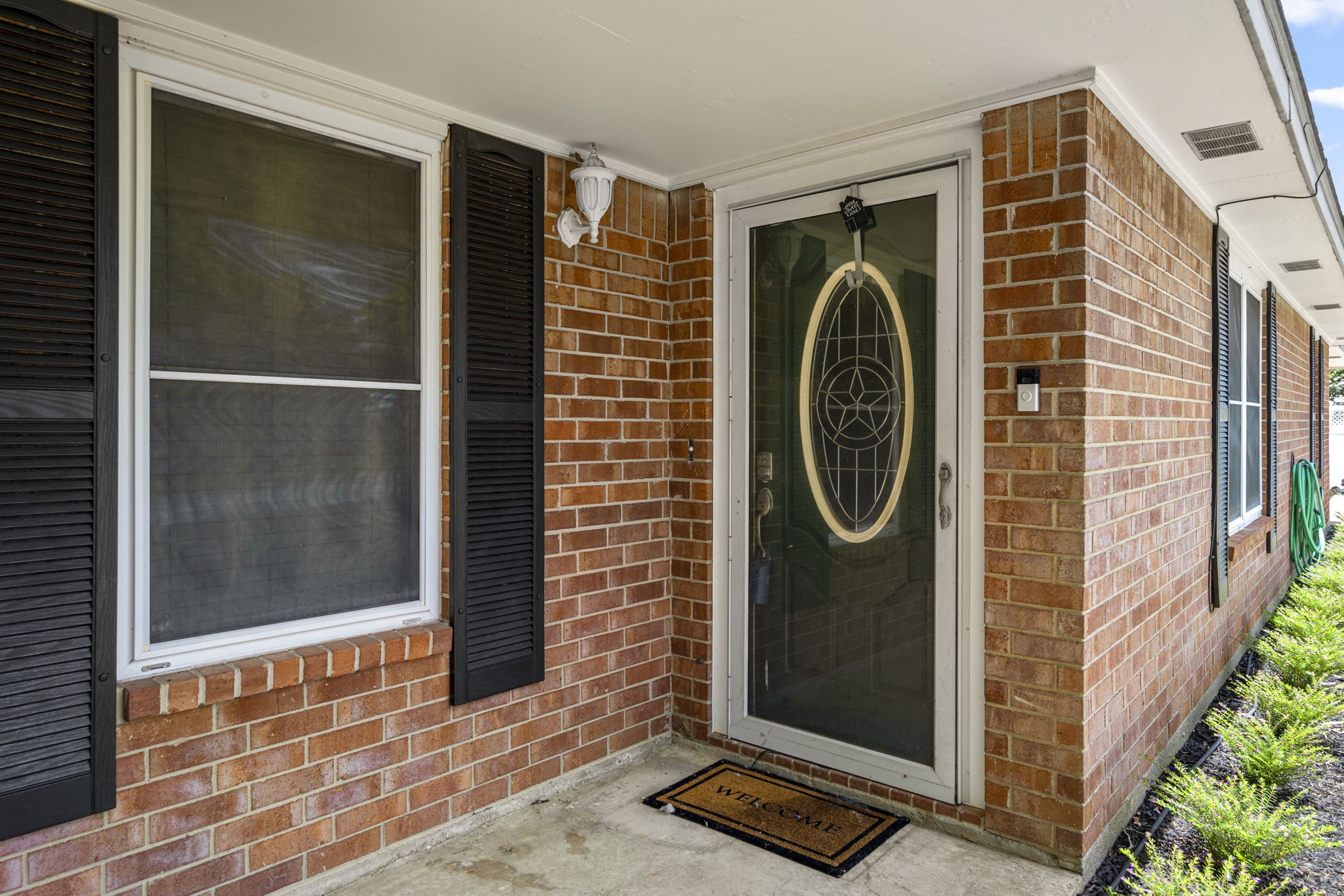 802 John Albert Drive , East Bernard, TX, 77435 | 5824087 | Realty Texas LLC