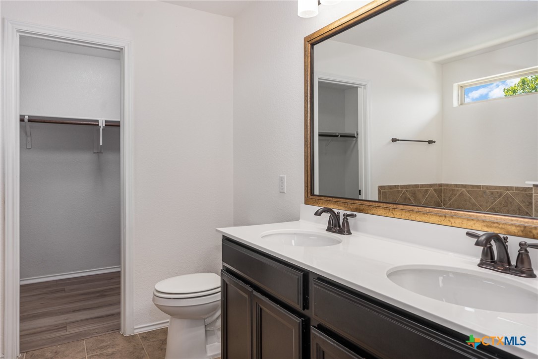 2601 Chandler Creek Boulevard 12 , Round Rock, TX, 78665 | 552977 | Realty Texas LLC