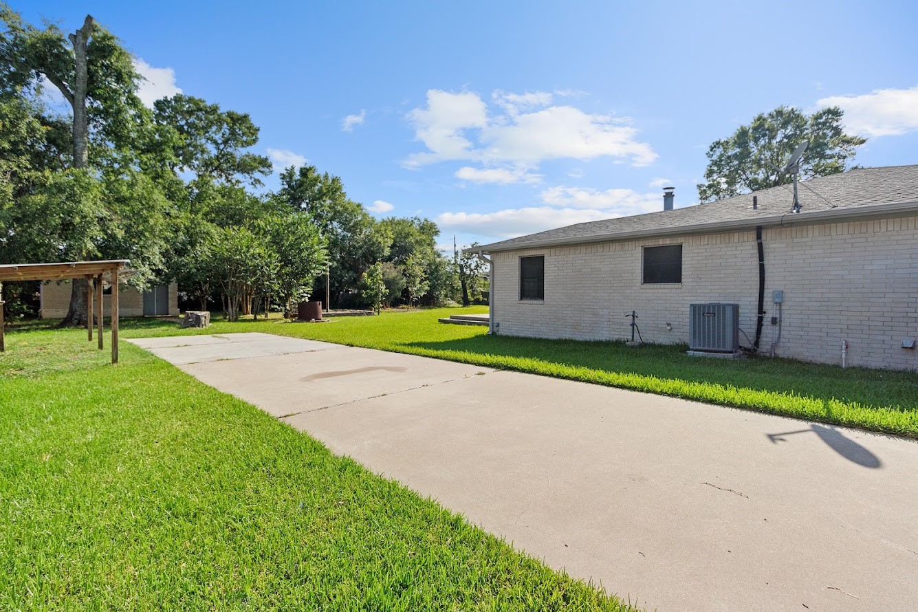 2657 Loganberry Circle , Seabrook, TX, 77586 | 40709278 | Realty Texas LLC