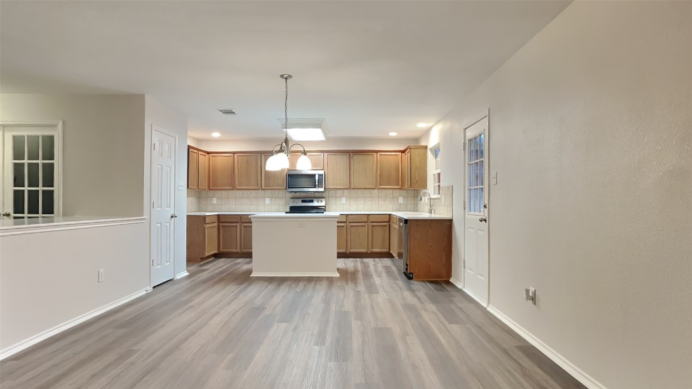 6571 Lighthouse Way , Dallas, TX, 75249 | 20696525 | Realty Texas LLC