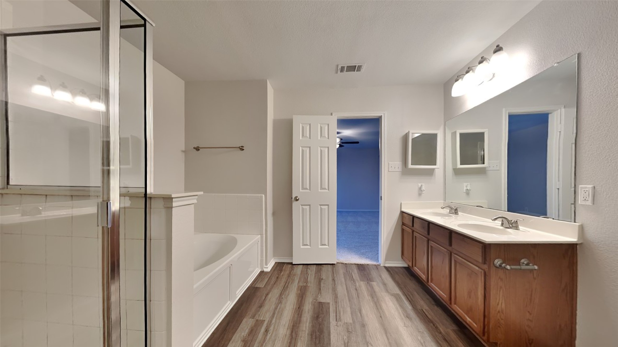 6571 Lighthouse Way , Dallas, TX, 75249 | 20696525 | Realty Texas LLC