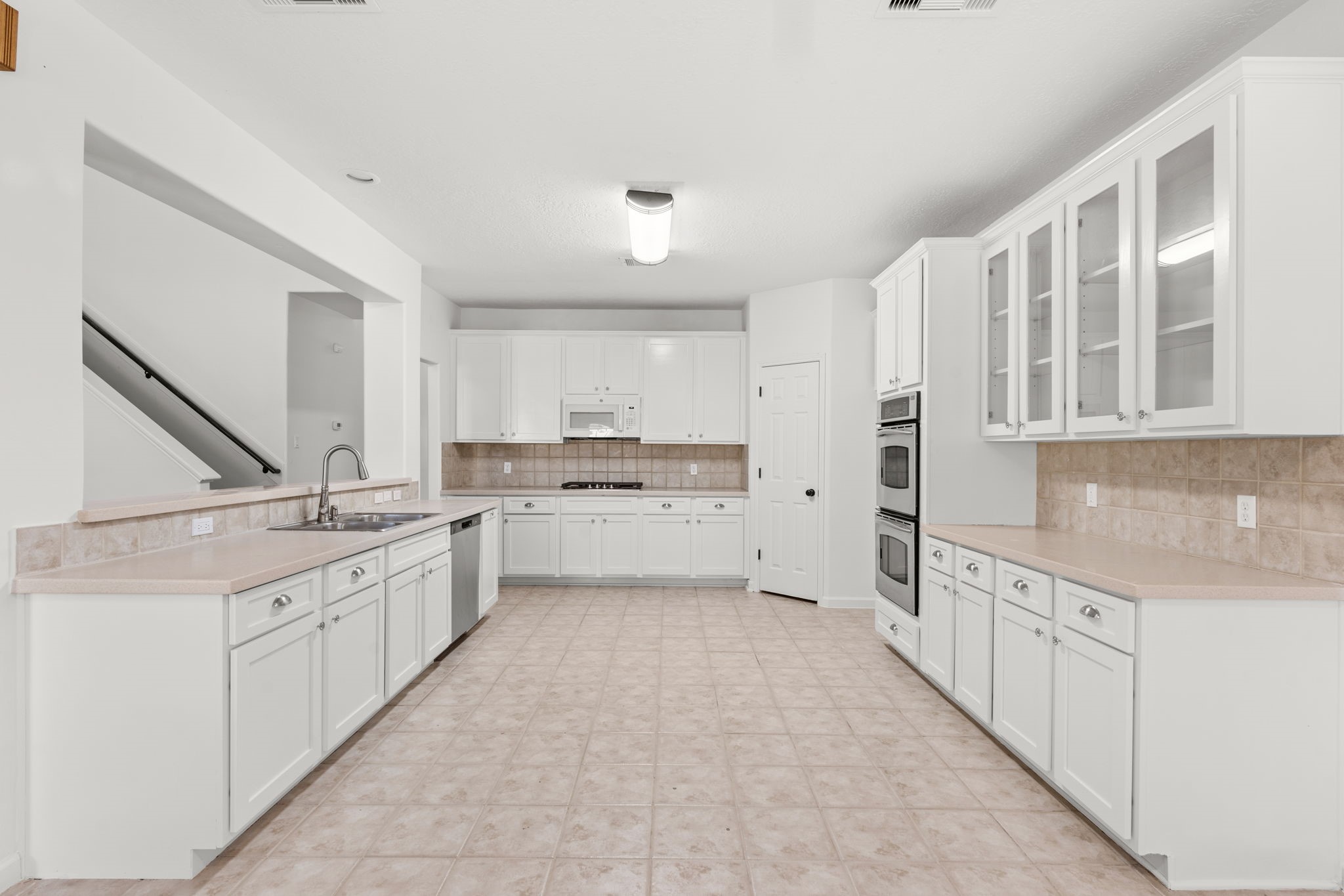 3714 W Pine Orchard Drive , Pearland, TX, 77581 | 33005257 | Realty Texas LLC