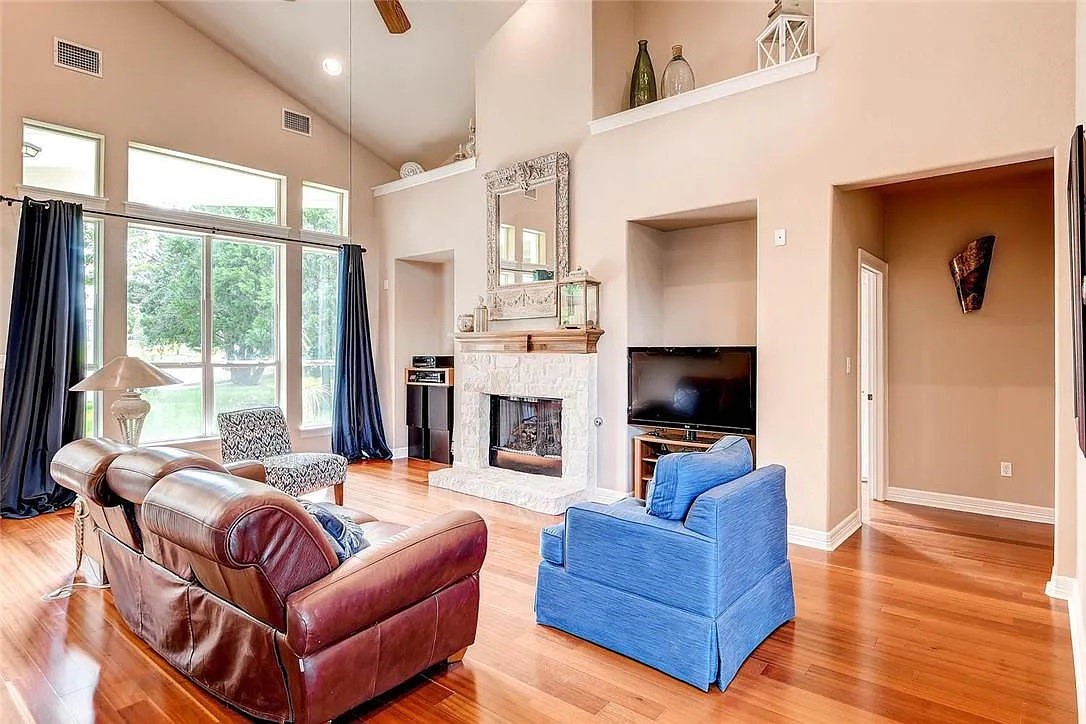 6816 Covered Bridge Drive , Austin, TX, 78736 | 8614066 | Realty Texas LLC