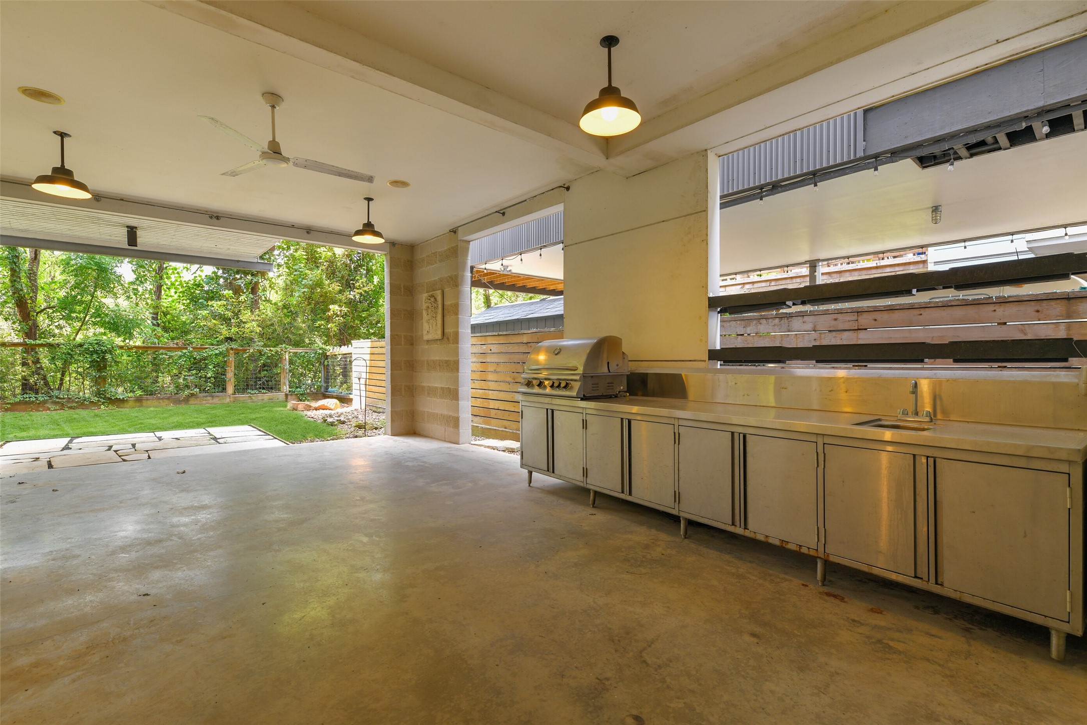 1408 Wrightwood Street , Houston, TX, 77009 | 19120787 | Realty Texas LLC