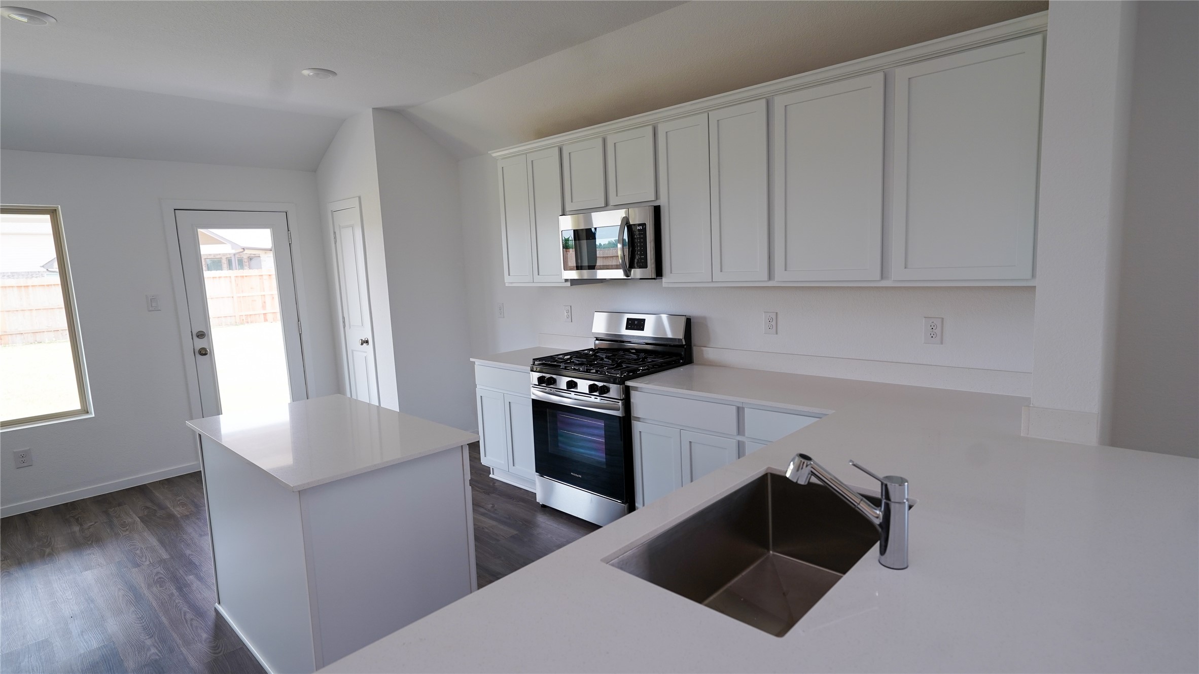 2642 Olivine Stone Drive , Rosenberg, TX, 77469 | 44934477 | Realty Texas LLC