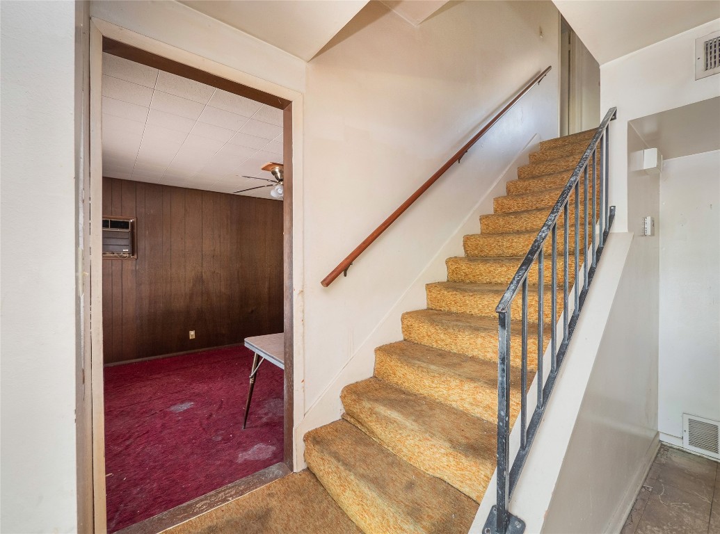403 and 401 Ramble Lane , Austin, TX, 78745 | 8836011 | Realty Texas LLC