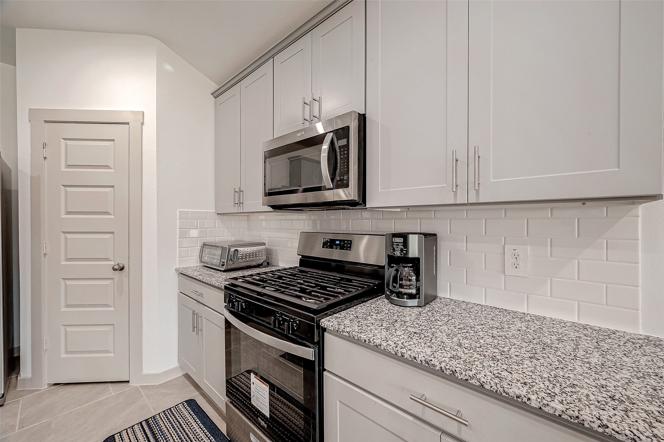 4963 Pine Haven Lane , Fresno, TX, 77545 | 74423020 | Realty Texas LLC